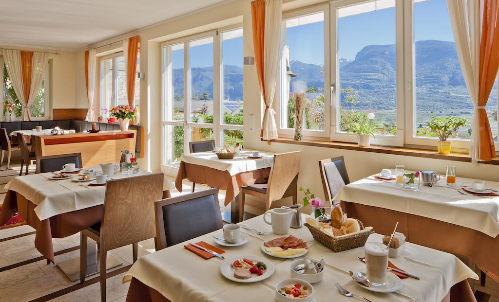 Hotel Residence Pernhof Термено Экстерьер фото
